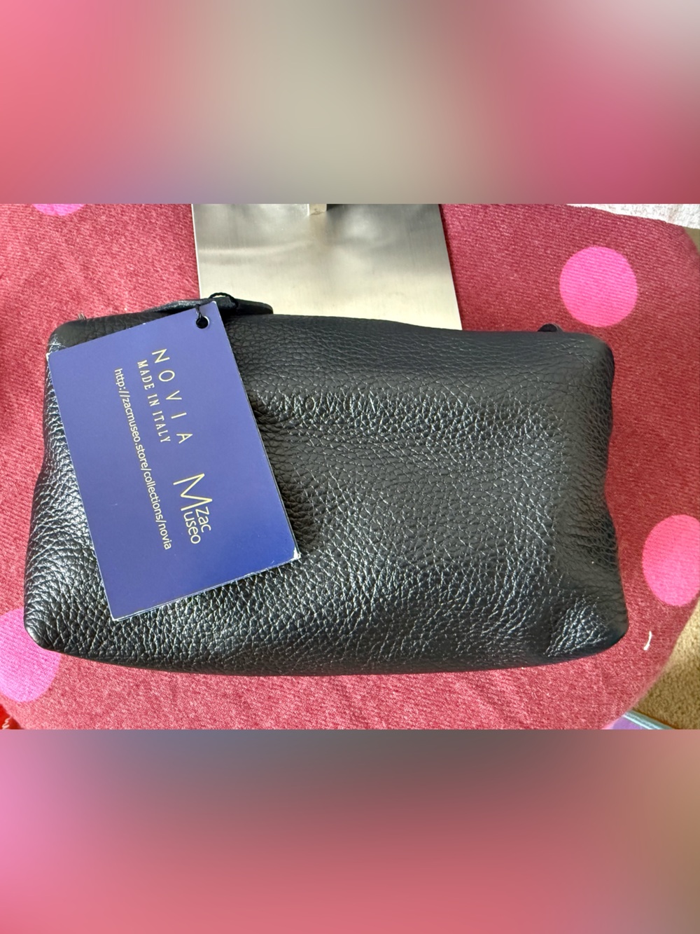 Novia Made in Italy Black Pebbled Leather Cosmetic Makeup Pouch Zip Case NWT